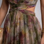 CLAUDIA | Floral Grace