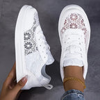 Dentelle | Floral Lace Sneakers