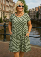 Naika - Midi Dress