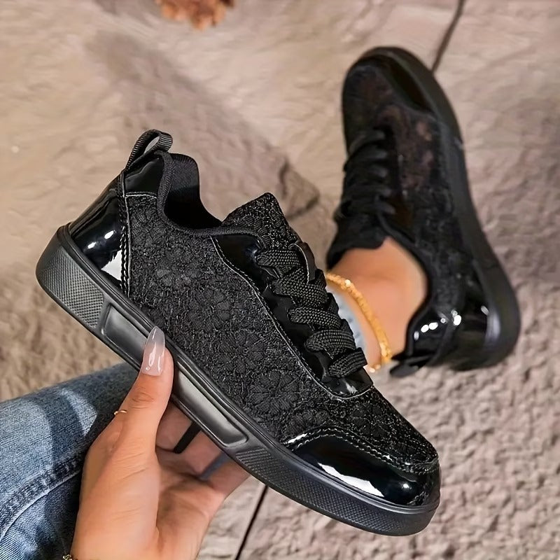 Dentelle | Floral Lace Sneakers