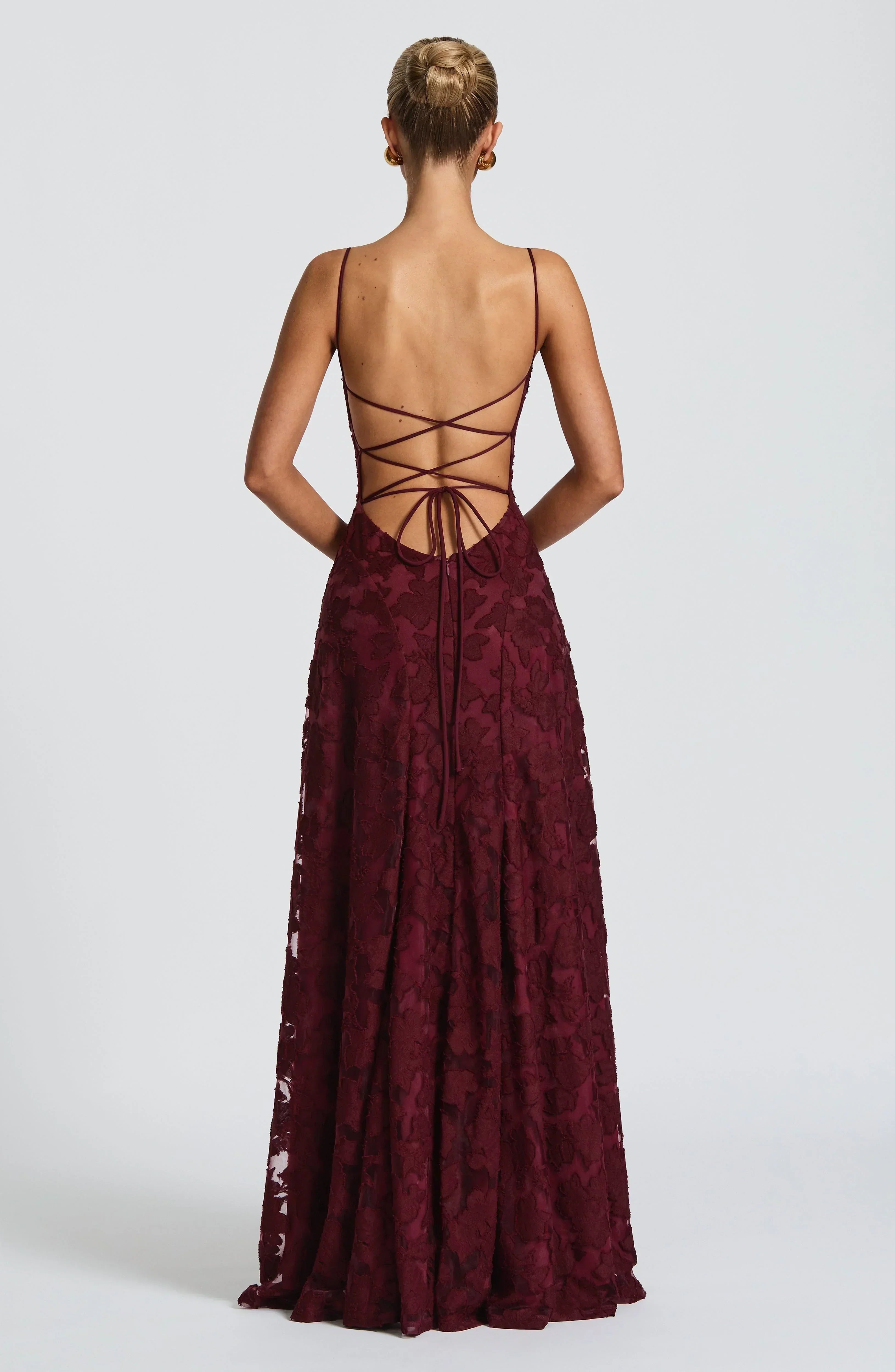 Clara Léon | Elegant Dress
