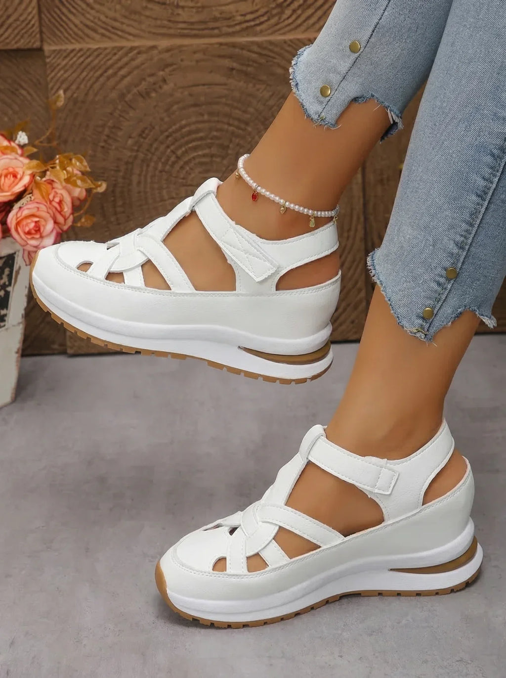Duna - Comfortable wedge sandals for women
