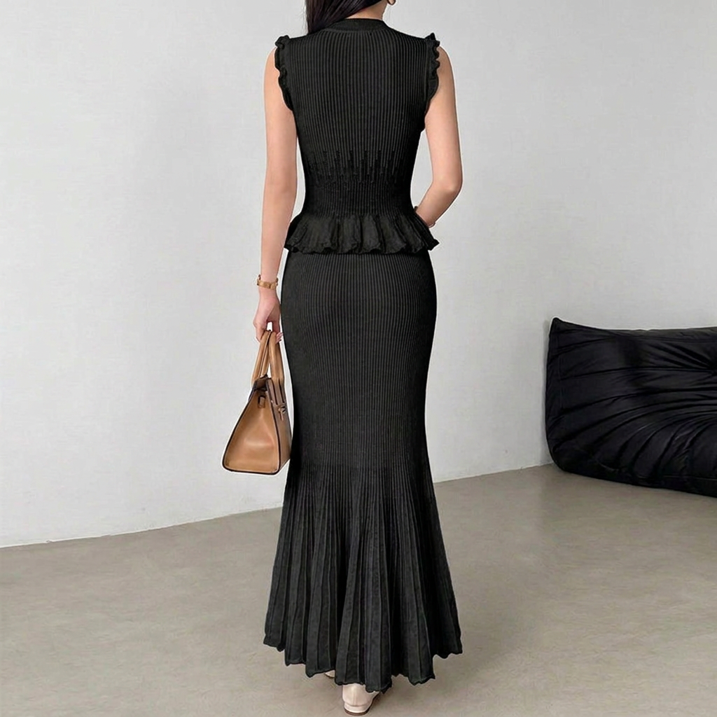 Léonie - Two Piece Ruffle Fishtail Knit Set